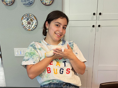 Louise De Oliveira and her pet snake