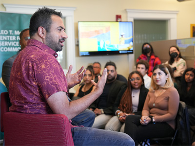 Kal Penn talks with students