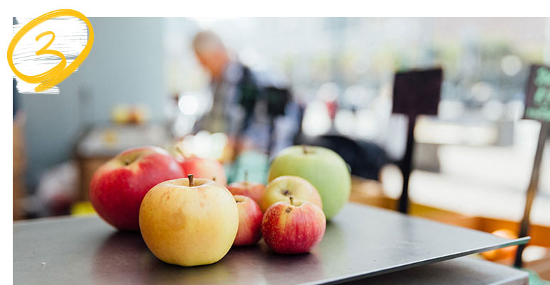 Pile of apples on the scale