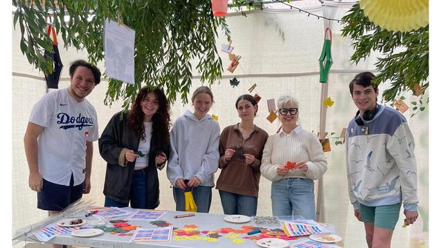 Read event details: JSSJ Sukkah Decorating Party