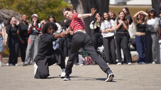 Read event details: Gleeson Plaza Dance Showing