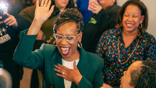 Lateefah Simon Headshot