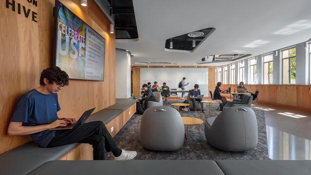 Read event details: Virtual Meet Your Major: Physics and Computer Science
