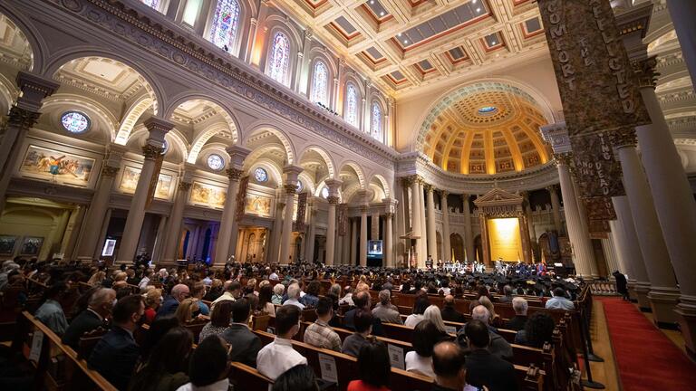 view of church goers in St.Ignatius