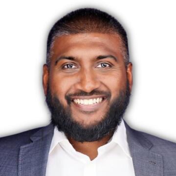 Andrew Lokenauth Headshot