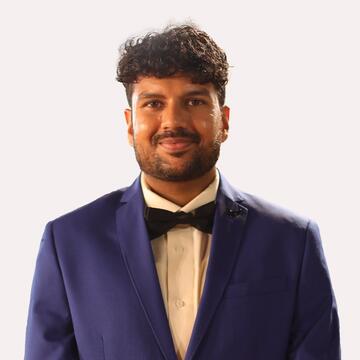 Kris Vinay