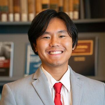 Gabe Adarne headshot