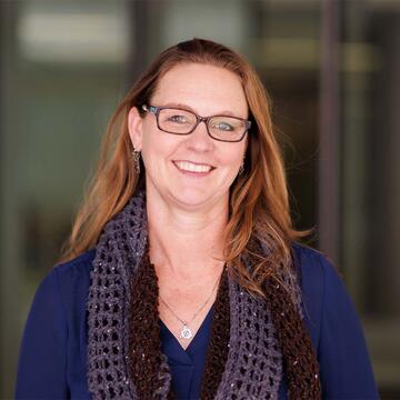 Heather Bollinger headshot