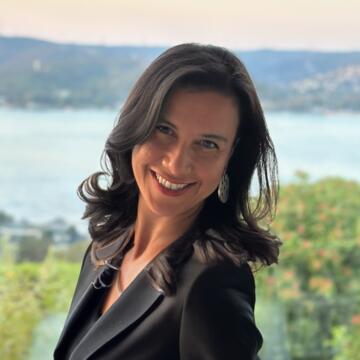 Didem Ekici Headshot