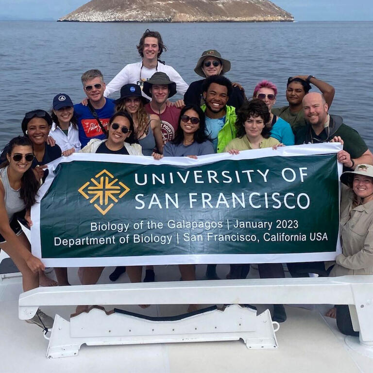 Immersion trip to Galapagos