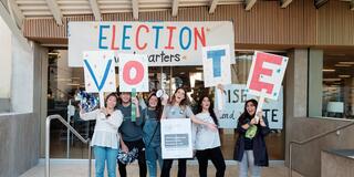 Students at USF elections headquarters