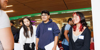 Students engage with employers at USF’s Internship Pop-Up Career Fair